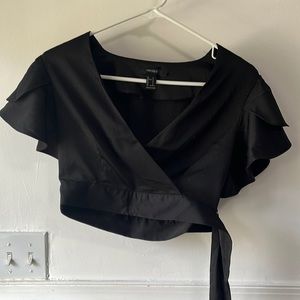 Forever 21 flutter sleeve crop top